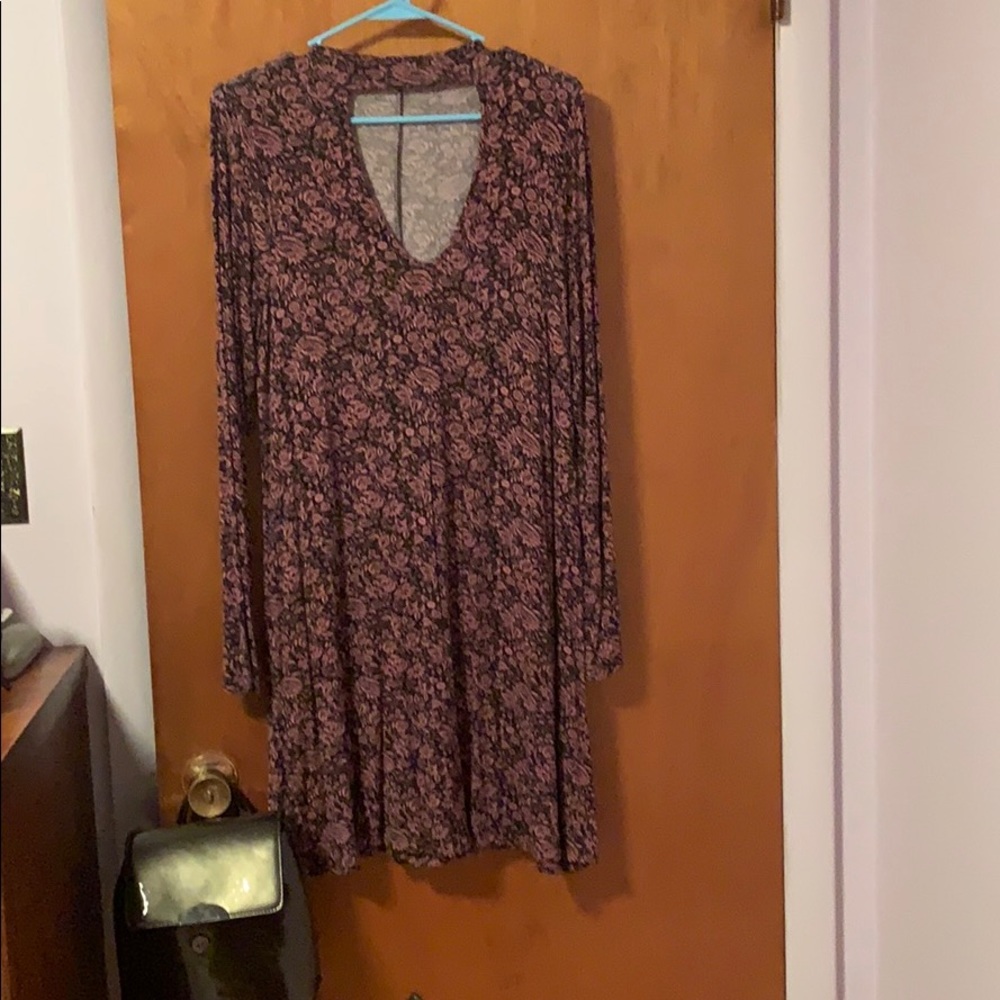 Floral long sleeve midi dress